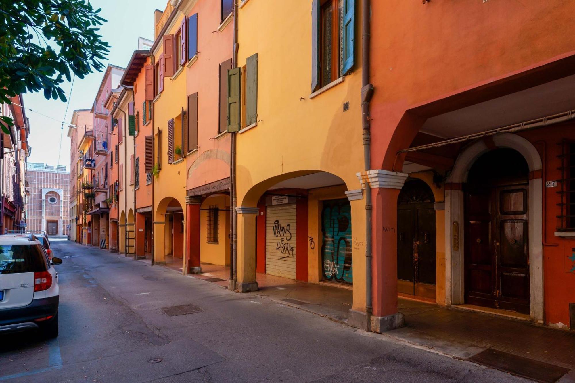 Teagarden Centro Storico Bologna Apartment ภายนอก รูปภาพ