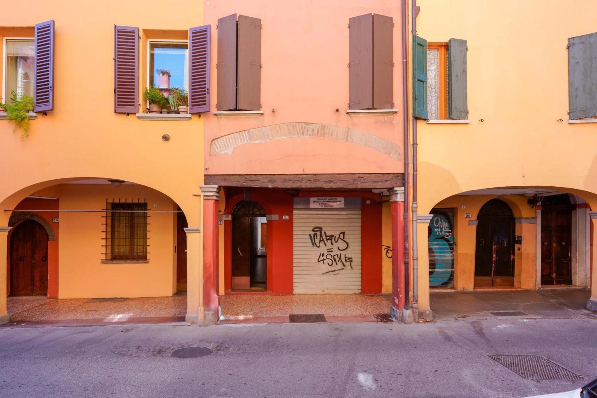 Teagarden Centro Storico Bologna Apartment ภายนอก รูปภาพ