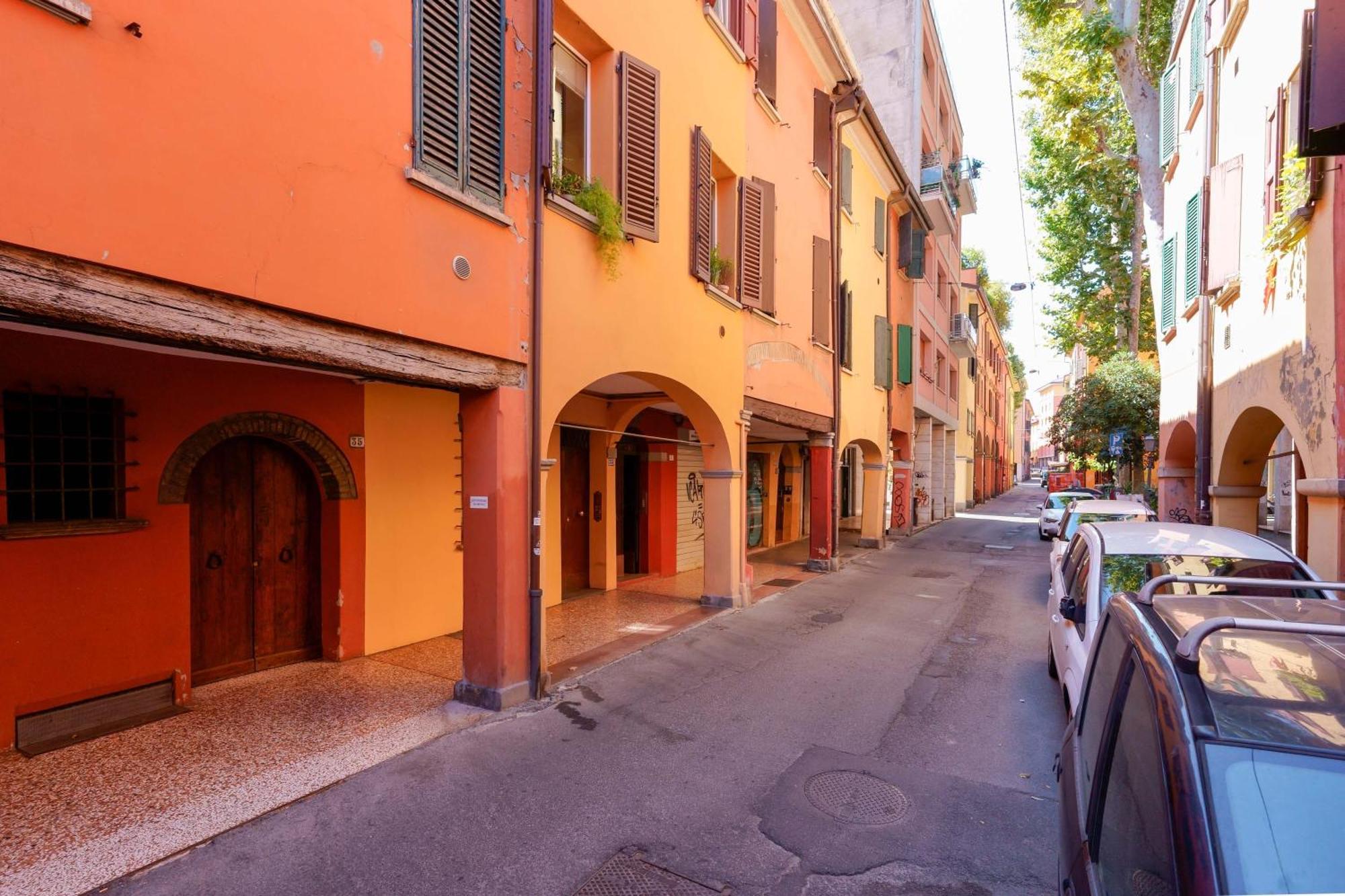 Teagarden Centro Storico Bologna Apartment ภายนอก รูปภาพ