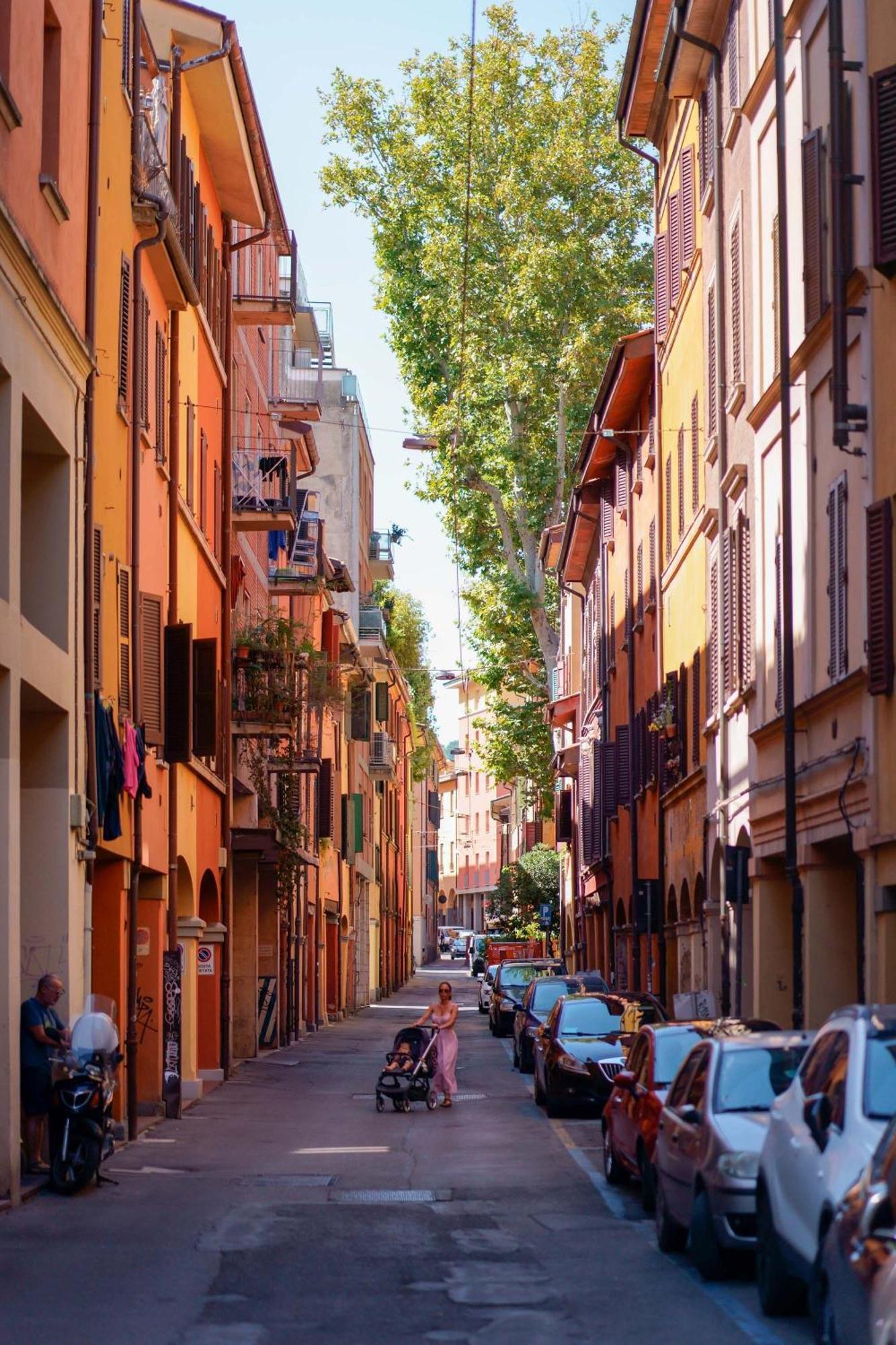 Teagarden Centro Storico Bologna Apartment ภายนอก รูปภาพ